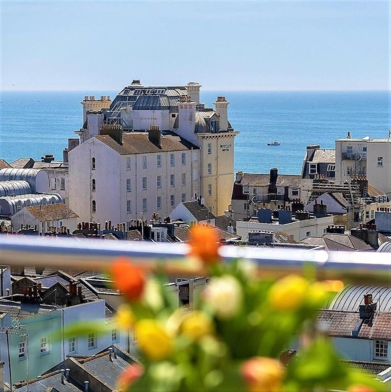 Seabrighton Penthouse With Private Sea View Roof Terraces Apartment ภายนอก รูปภาพ